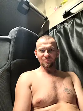Snapshot of RoadDaddyXL chatting on September 28, 3:26 am RoadDaddyXL online show from September 28, 3:26 am