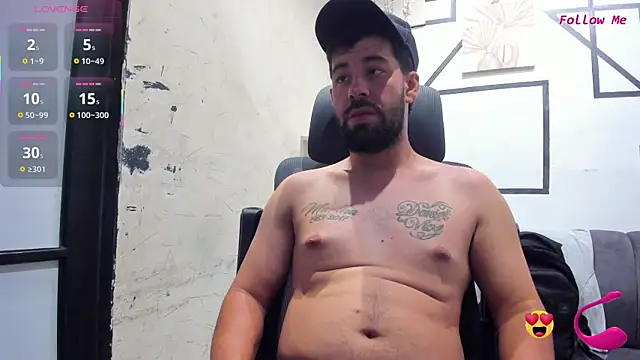 JhoanMontes online show from October 29, 7:50 pm