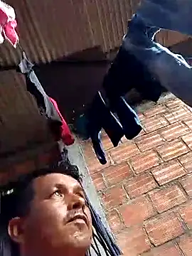 colombiano198720 online show from November 29, 8:11 pm