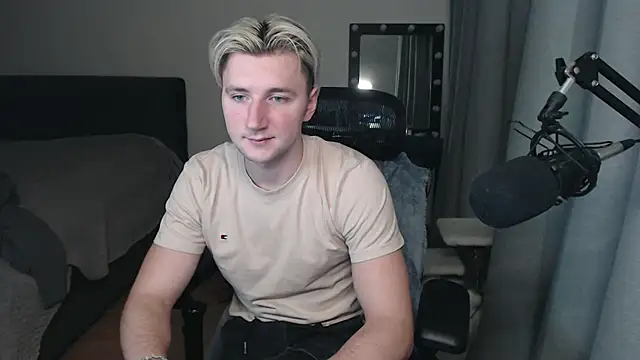 Elvin Vaenight online show from November 2, 10:58 pm