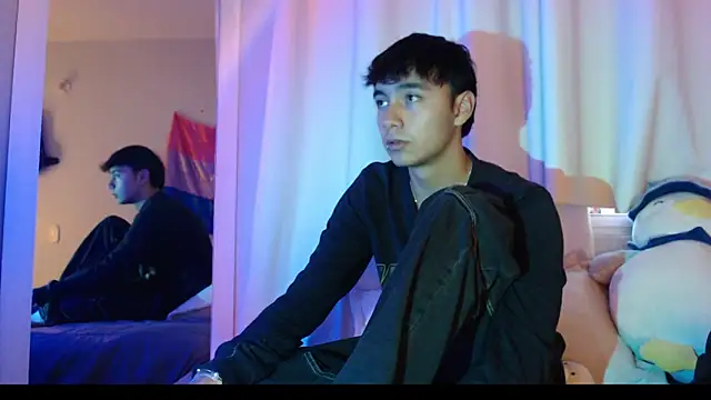 Noah Blaze online show from October 22, 10:24 pm