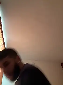 Snapshot of Diicaprio69 chatting on October 31, 8:23 pm Diicaprio69 online show from October 31, 8:23 pm