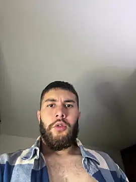 Snapshot of Diicaprio69 chatting on October 14, 11:45 pm Diicaprio69 online show from October 14, 11:45 pm