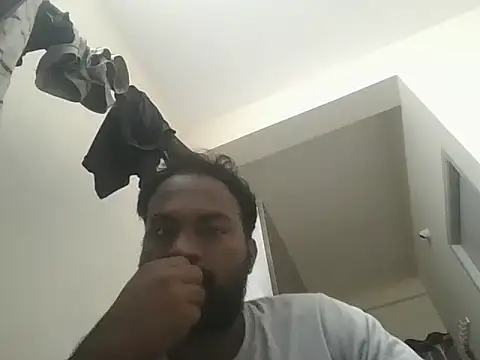 Snapshot of king_godgm chatting on October 14, 2:57 pm king godgm online show from October 14, 2:57 pm
