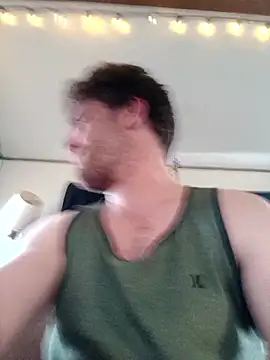 Robstriumph6 online show from December 15, 11:02 pm