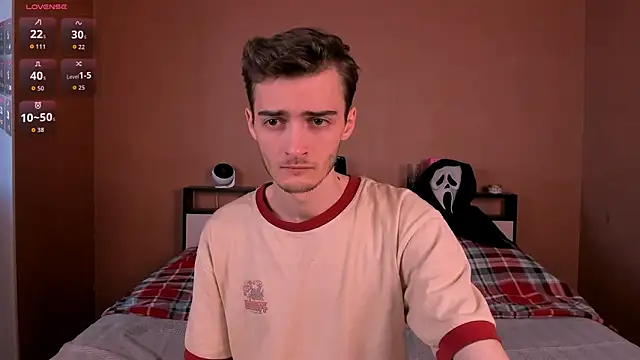 Snapshot of spider____man chatting on October 3, 2:22 pm spider man online show from October 3, 2:22 pm