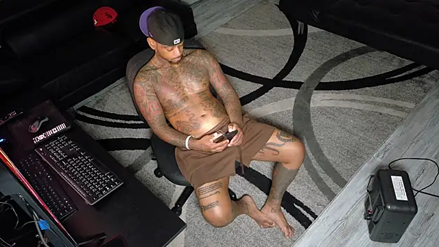 Snapshot of SLANGONDEMHOES chatting on September 9, 11:47 pm SLANGONDEMHOES online show from September 9, 11:47 pm