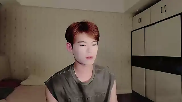 Snapshot of Dancer03 chatting on October 4, 2:33 pm Dancer03 online show from October 4, 2:33 pm