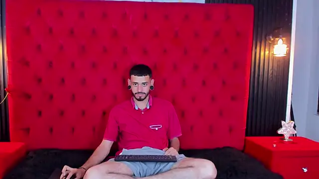 rolo martinez online show from September 11, 1:37 am