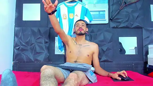 rolo martinez online show from September 12, 1:38 am