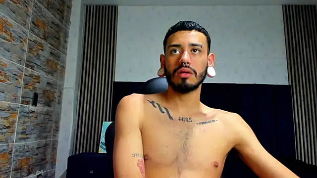 rolo martinez online show from November 1, 7:29 pm