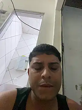 Lucasbrr26 online show from February 8, 7:47 am