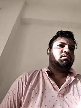 vinay smalldick online show from June 9, 2:24 am