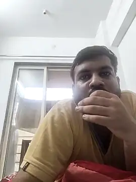 vinay smalldick online show from April 24, 1:02 pm