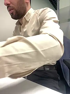 speddy34 online show from April 1, 6:37 am