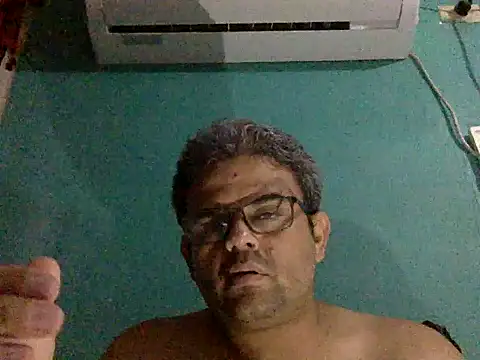 Snapshot of Katracho6969 chatting on October 17, 5:11 am Katracho6969 online show from October 17, 5:11 am