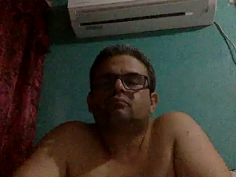 Snapshot of Katracho6969 chatting on September 26, 4:32 am Katracho6969 online show from September 26, 4:32 am