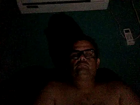 Snapshot of Katracho6969 chatting on October 7, 3:43 am Katracho6969 online show from October 7, 3:43 am