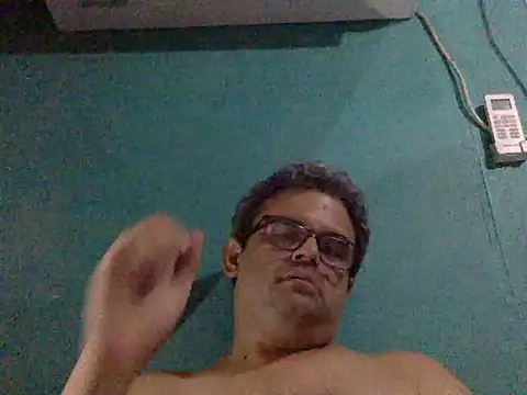 Snapshot of Katracho6969 chatting on October 27, 5:10 am Katracho6969 online show from October 27, 5:10 am