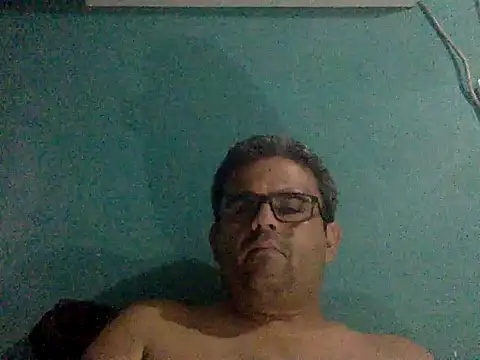 Snapshot of Katracho6969 chatting on October 3, 5:12 am Katracho6969 online show from October 3, 5:12 am