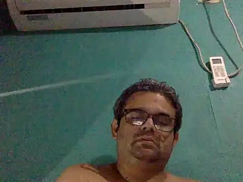 Snapshot of Katracho6969 chatting on October 26, 5:09 am Katracho6969 online show from October 26, 5:09 am