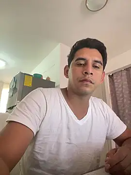 JoseShots69 online show from June 18, 7:08 pm