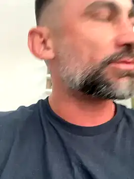 Snapshot of Bascobarbosa chatting on September 19, 2:39 pm Bascobarbosa online show from September 19, 2:39 pm