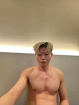 zachlee 69 online show from May 9, 7:15 pm