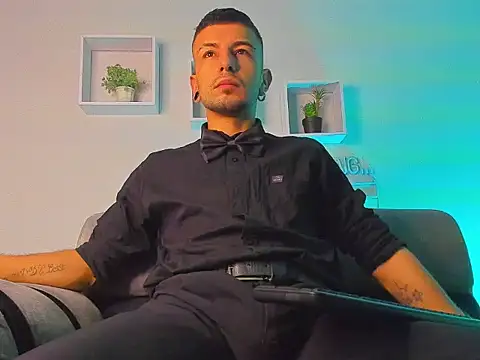 Snapshot of Tayler_bennet_ chatting on September 27, 3:26 am Tayler bennet online show from September 27, 3:26 am