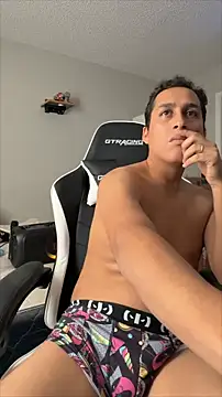 NoastOne13 online show from February 10, 7:18 pm