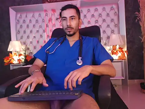 JhosuaCollins  online show from October 21, 2:09 pm