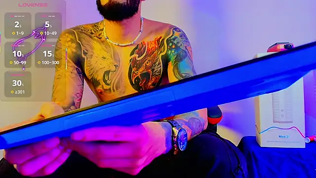 Snapshot of amodeus_bael_ chatting on October 19, 5:45 am amodeus bael online show from October 19, 5:45 am