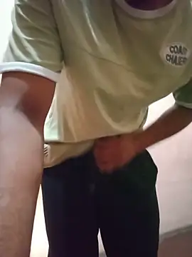 hornyboywithabs online show from June 18, 1:18 am