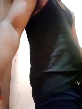 hornyboywithabs online show from April 18, 4:14 am