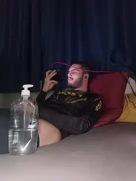 EyesNeverLies online show from March 30, 11:17 pm