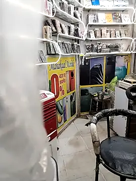 avi007p online show from February 7, 1:40 pm