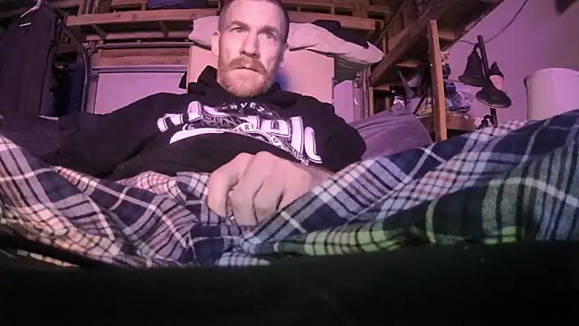 Tiggitytomociti online show from February 24, 9:21 am