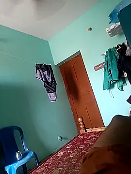 maddy3108 online show from October 15, 5:37 am