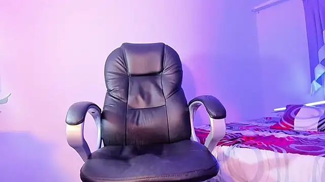 Jeremyy Boy online show from September 16, 6:36 am