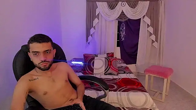 Jeremyy Boy online show from September 20, 3:06 am