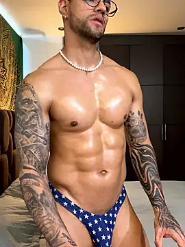 Tomy maylon online show from October 25, 5:36 pm