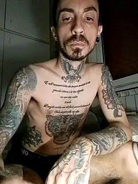 Robe420 online show from March 9, 8:03 pm