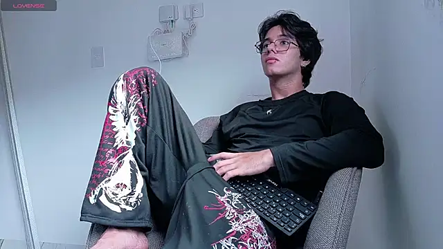 Markuss   online show from April 23, 12:10 pm