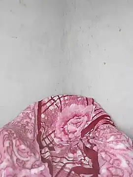 King00219 online show from November 2, 6:01 pm