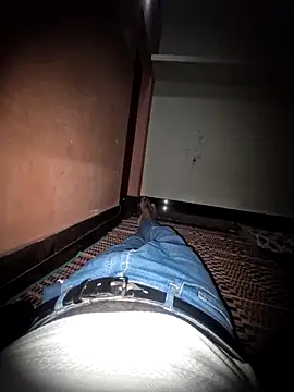 Ttttvvvccvbhh online show from February 17, 11:03 pm