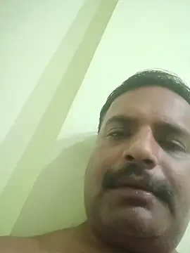 Snapshot of vardh033 chatting on September 29, 12:35 pm vardh033 online show from September 29, 12:35 pm