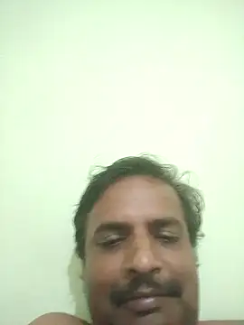 Snapshot of vardh033 chatting on September 18, 7:05 pm vardh033 online show from September 18, 7:05 pm