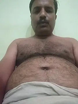 Snapshot of vardh033 chatting on October 8, 8:35 pm vardh033 online show from October 8, 8:35 pm