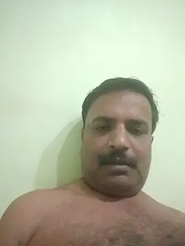 Snapshot of vardh033 chatting on October 5, 7:18 pm vardh033 online show from October 5, 7:18 pm