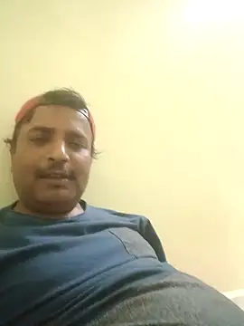 Snapshot of vardh033 chatting on September 12, 5:35 pm vardh033 online show from September 12, 5:35 pm